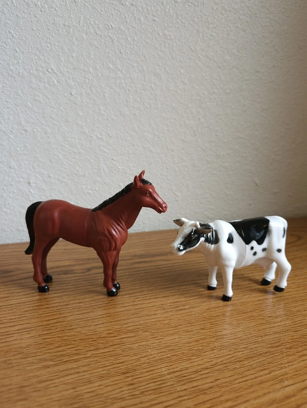 4/$10 Horse Cow Toy Figures Farm Animals 3 Inch